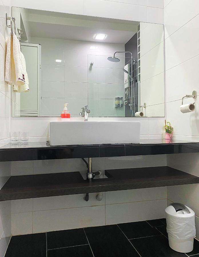 Amadel Residence 爱媄德民宿 14 Malacca Exterior foto